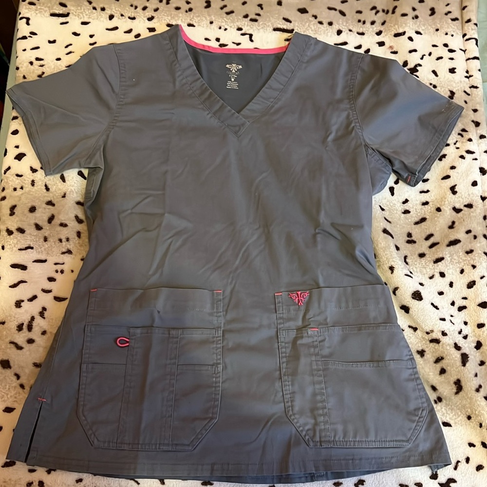 MedCouture Scrub top